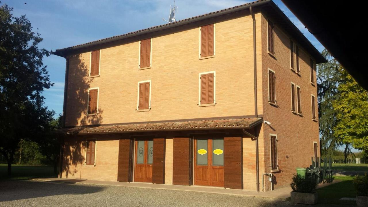Albergo Da Ca' Vecia Spilamberto Bagian luar foto