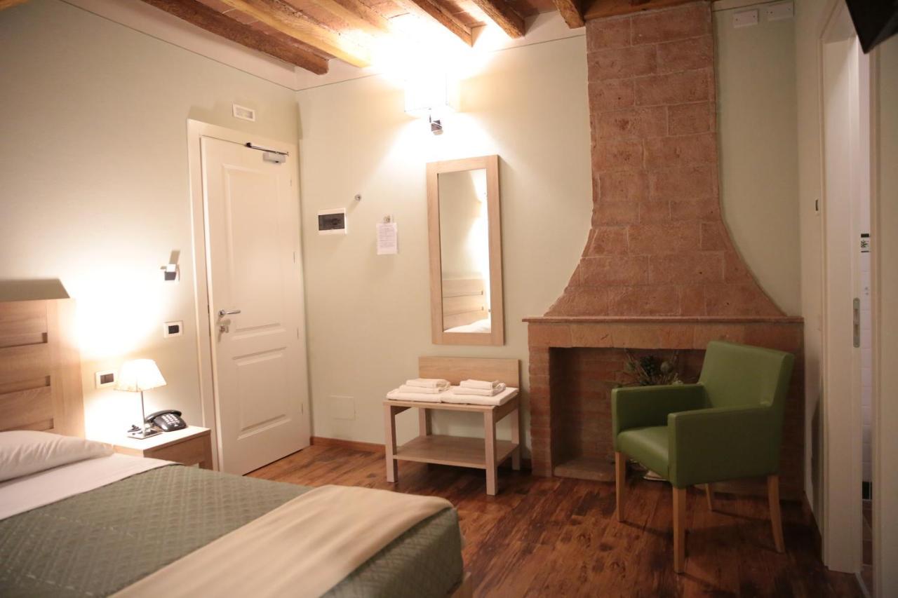 Albergo Da Ca' Vecia Spilamberto Bagian luar foto